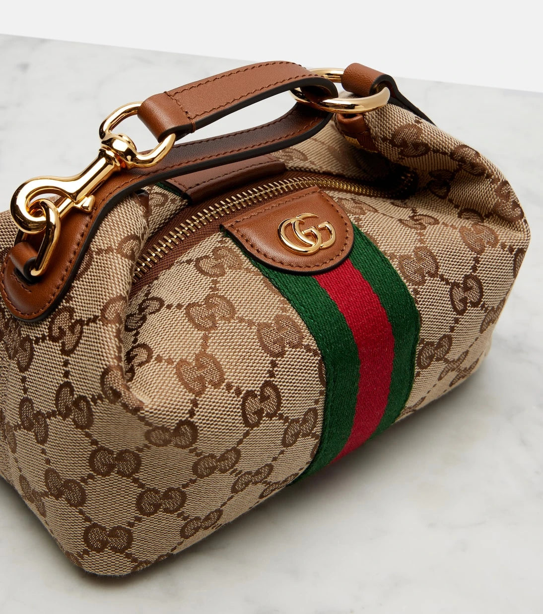 Gucci - حقيبة غوتشي جي ميني بمقبض علوي
