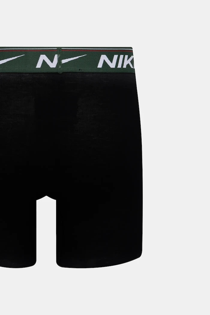Боксерки Nike (3 чифта)