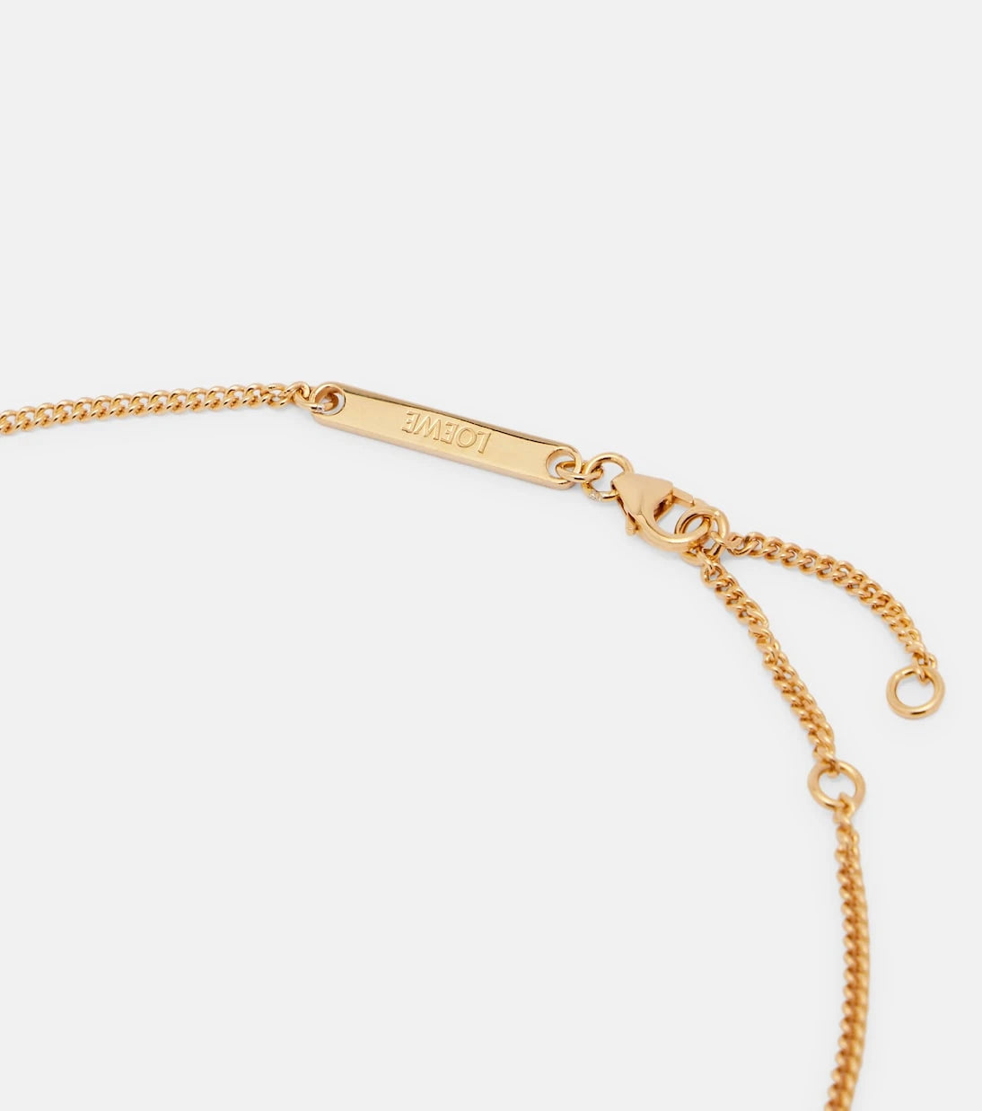 Loewe - قلادة أنجرام من الفضة الإسترليني