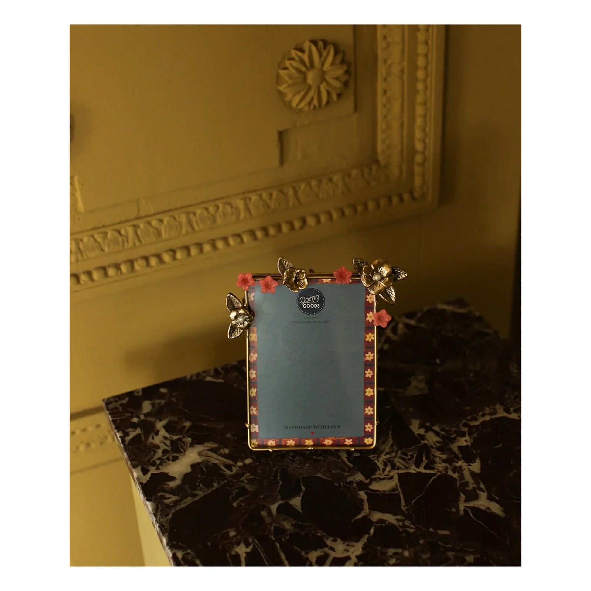 Doing Goods - Amber frame | Brass