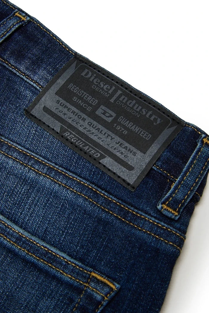 Diesel D-ARGJX-J TROUSERS çocuklar için straight jean pantolon