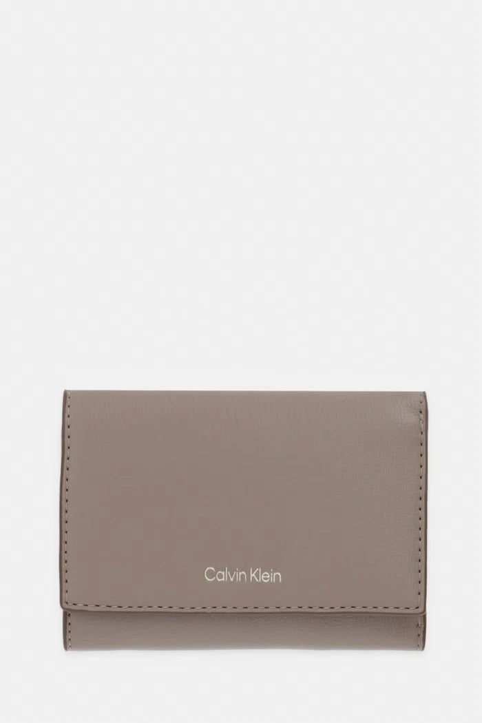 Calvin Klein kadın suni deri cüzdan
