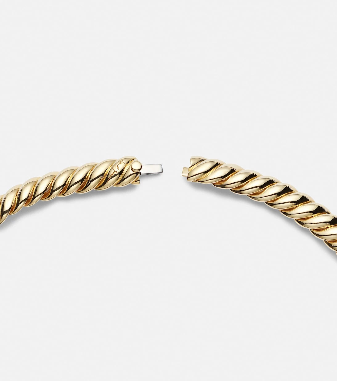David Yurman - قلادة كيبل منحوتة من الذهب عيار 18 قيراطًا