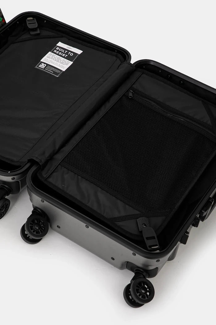 Eastpak Resist'R Case S 55,5x35,5x23 cm