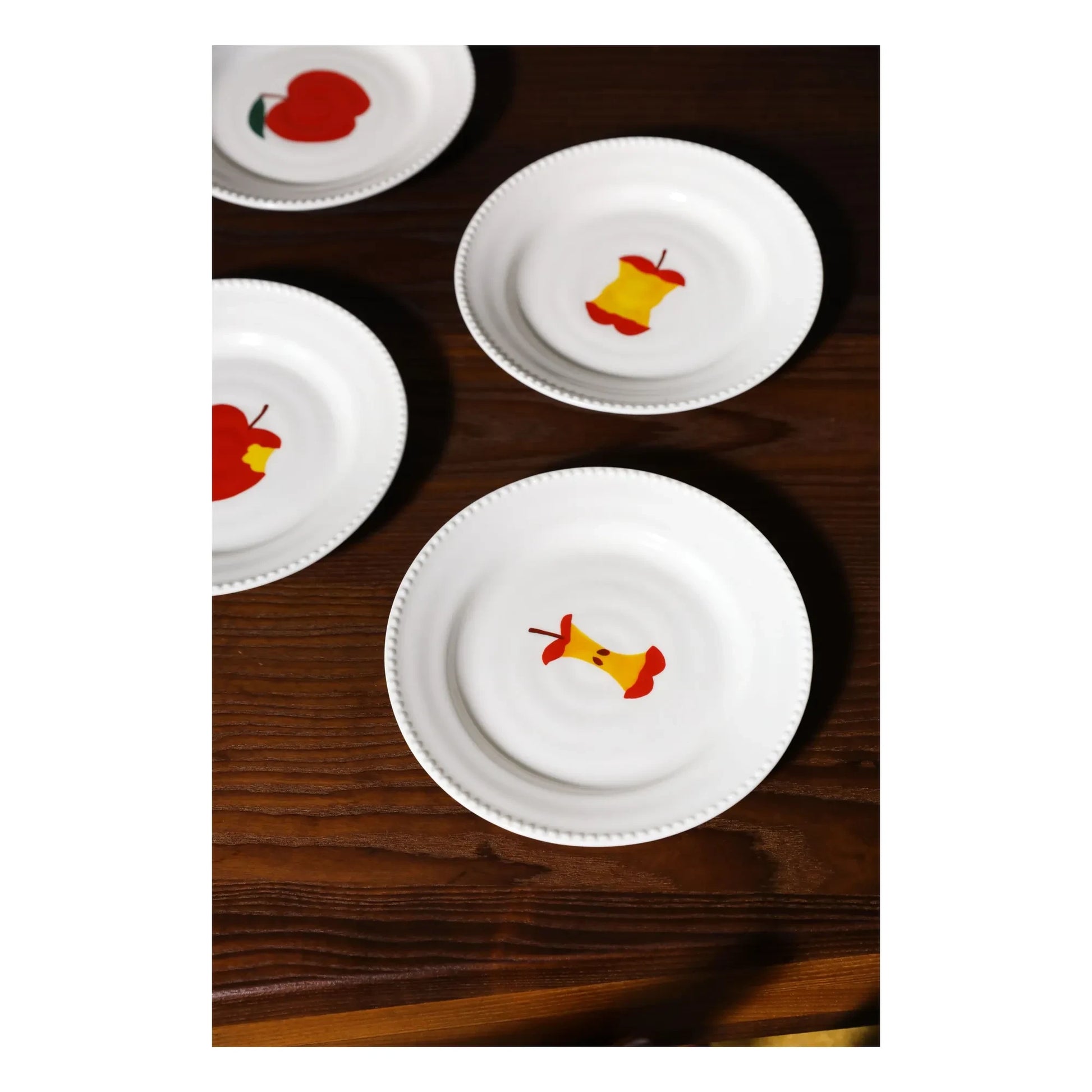&Klevering - Haines plates - Set of 4 | Red