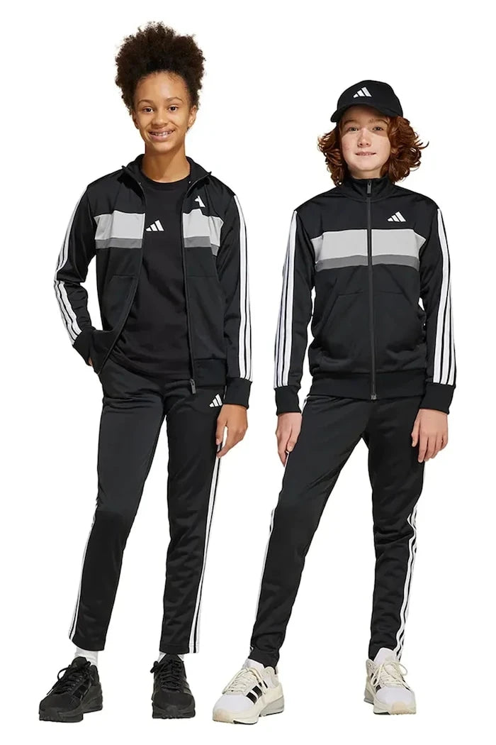 adidas çocuk eşofmanı