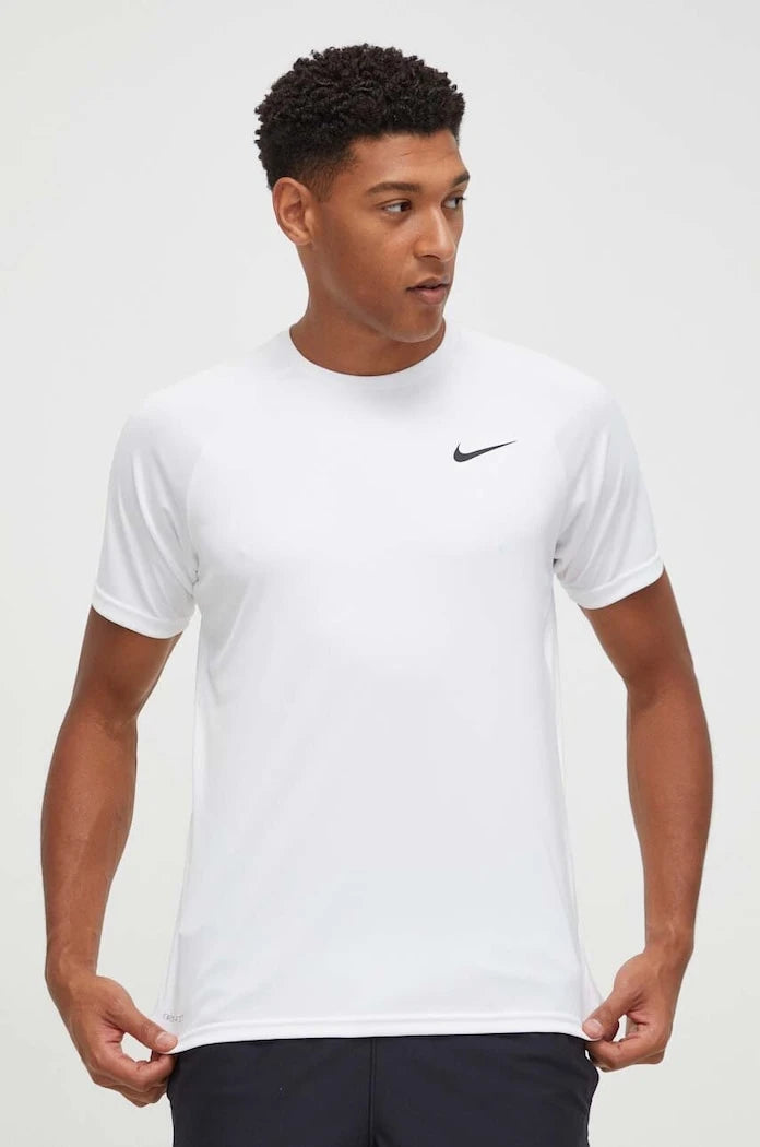 Nike Erkek Yüzme Tişörtü