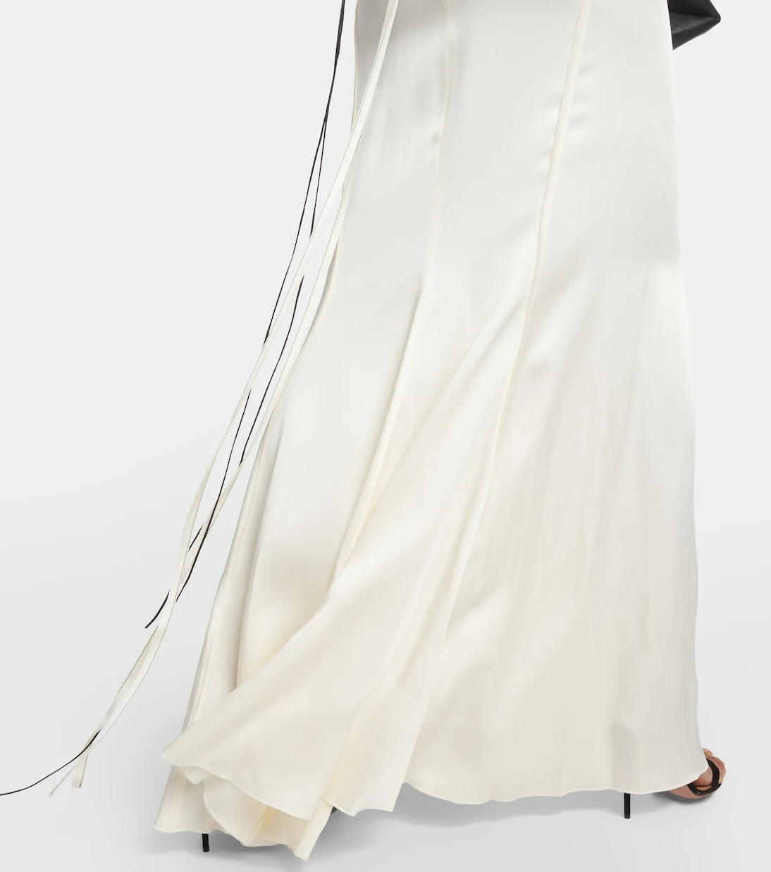 Victoria Beckham - Lace-trimmed satin gown