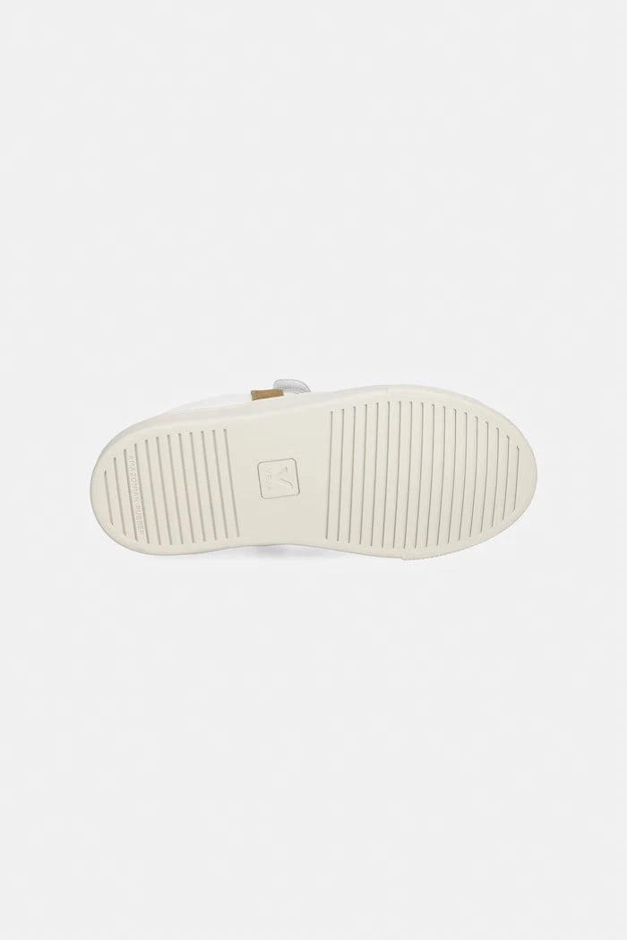 Veja Small Esplar маратонки за деца от кожа