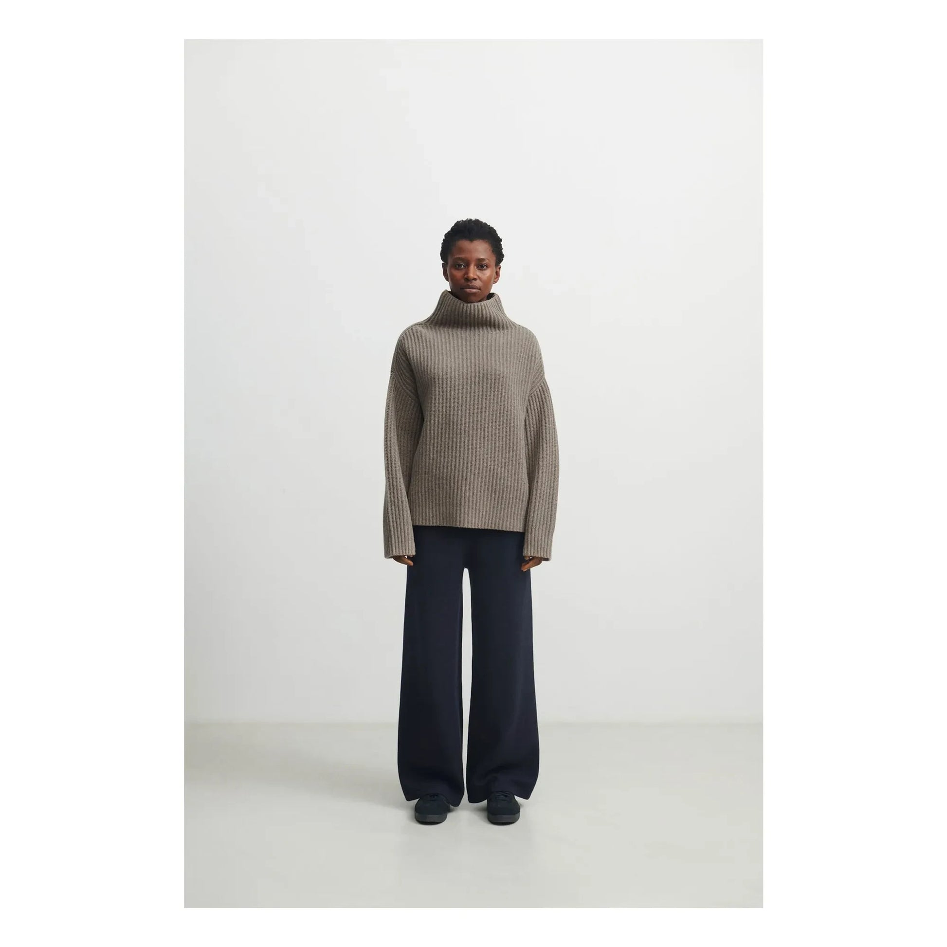 FUB - Rib Lamb Wool Sweater - Women's Collection | Beige