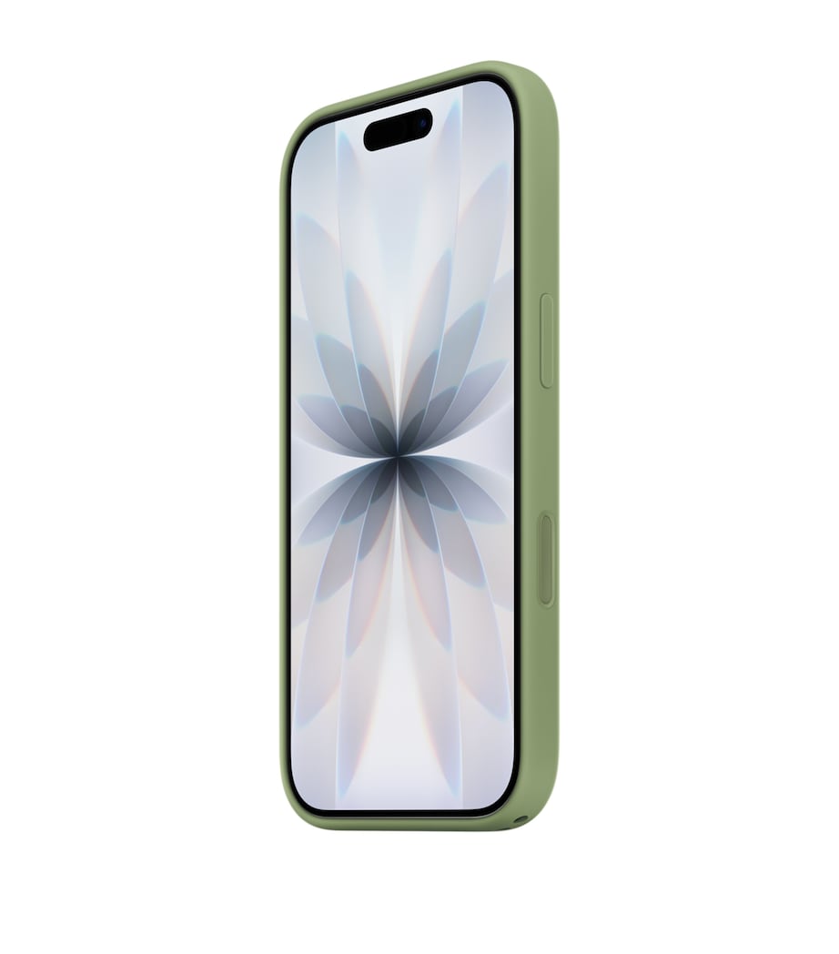 Silicone iPhone 17 MagSafe Case