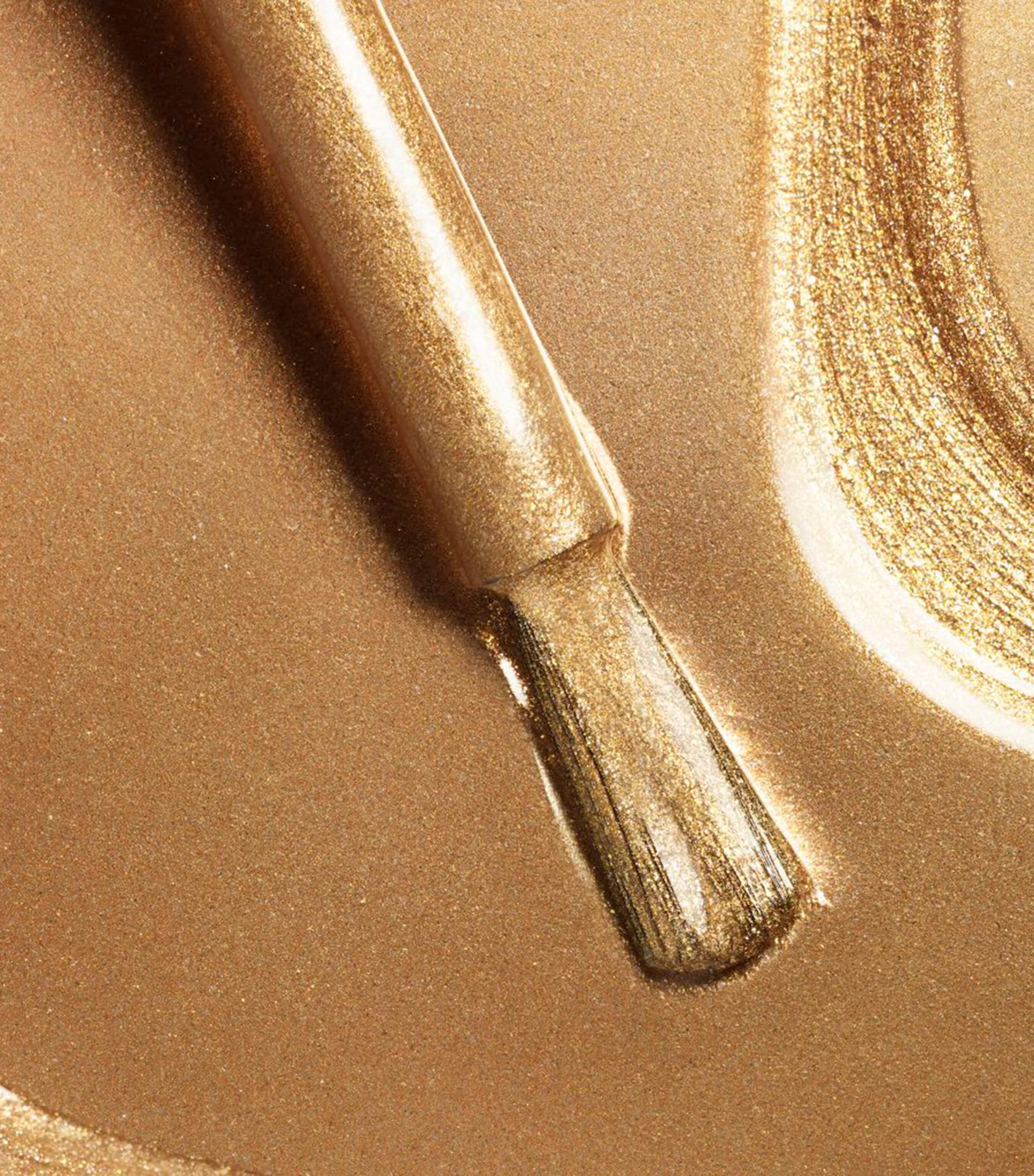 LE VERNIS Longwear Nail Colour