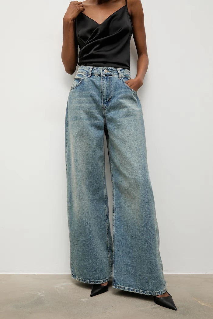 Answear.LAB дънки relaxed fit дамски