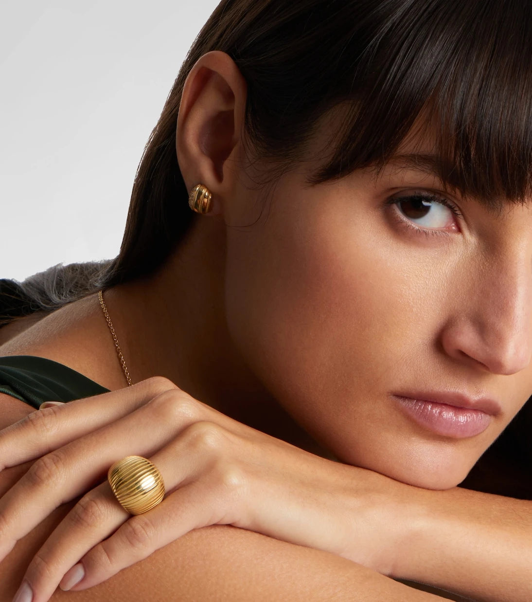 Pamela Zamore - Eos 18kt gold earrings with diamonds