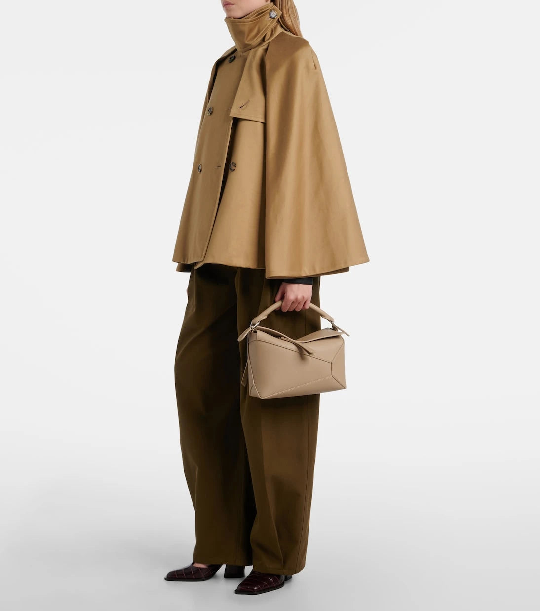 Loewe - حقيبة توت جلد صغيرة Puzzle Edge