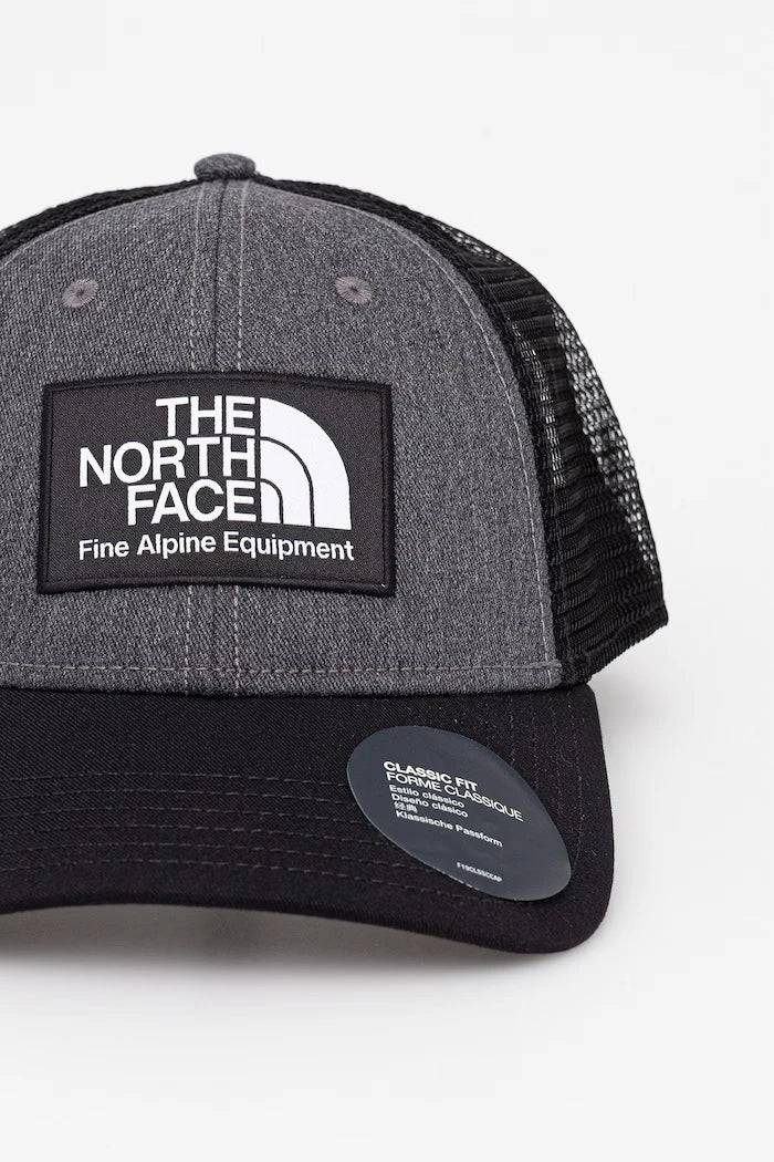 The North Face шапка trucker Mudder Trucker