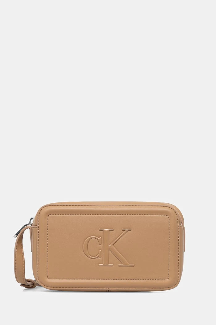 Calvin Klein kadın suni deri çapraz çanta