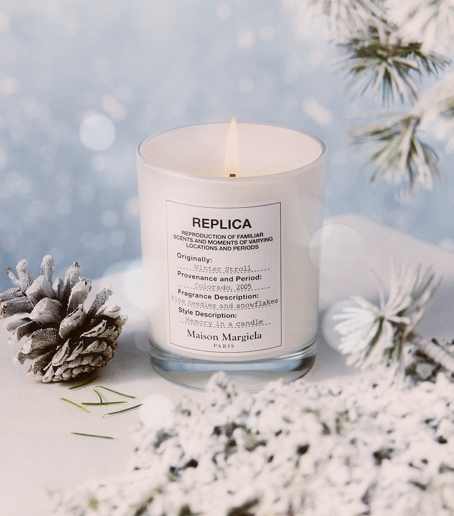 Replica Winter Stroll Candle (165g)