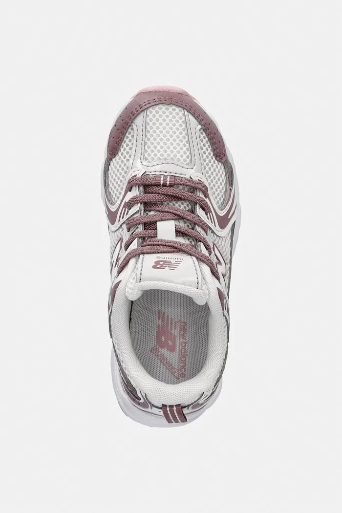 New Balance 530 маратонки за деца