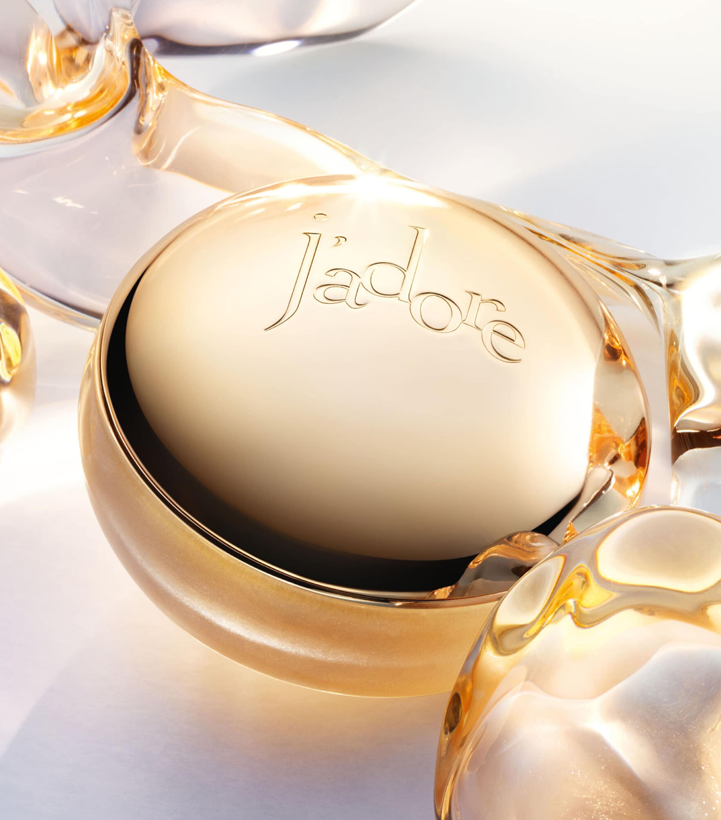 DIOR J’adore Les Adorables Shimmering Body Scrub (150ml)