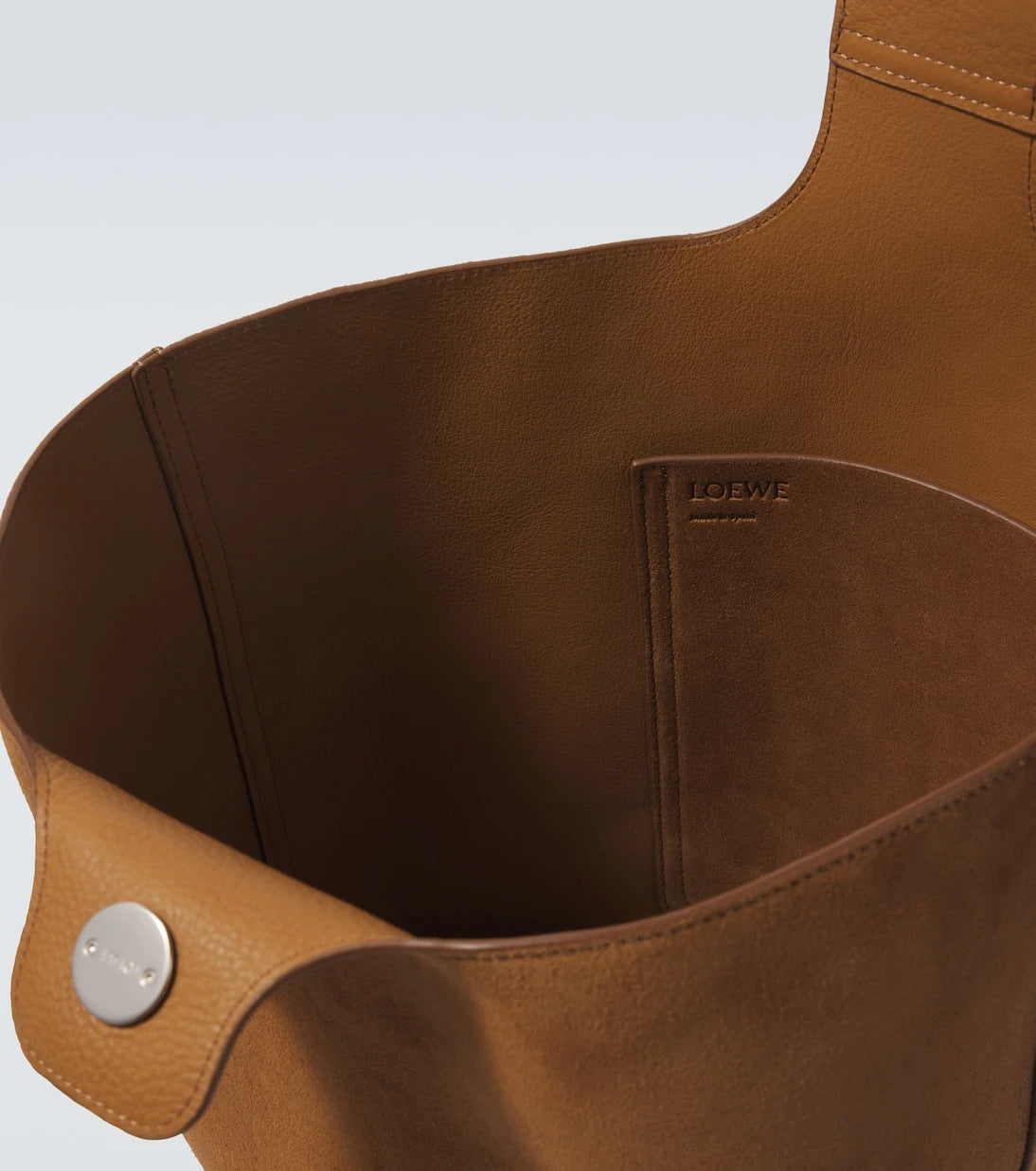 Loewe - Pebble Large suede tote bag