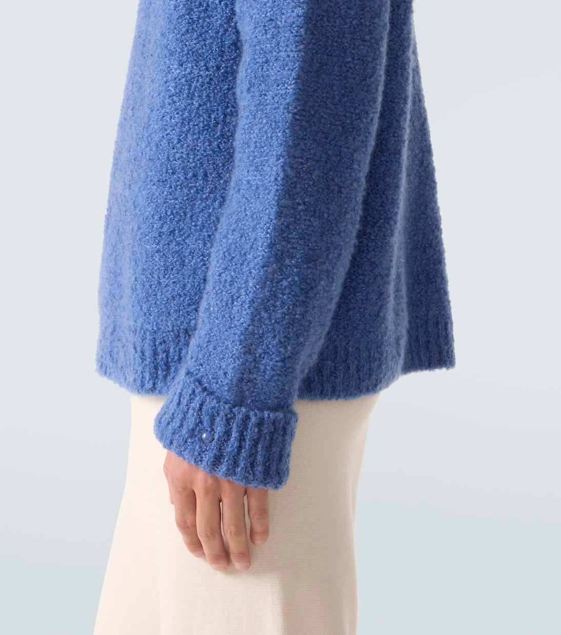 God's True Cashmere - Cloud cashmere sweater with lapis lazuli