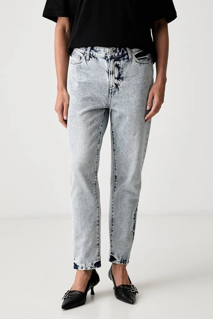 Armani Exchange Boyfriend Kadın Jean