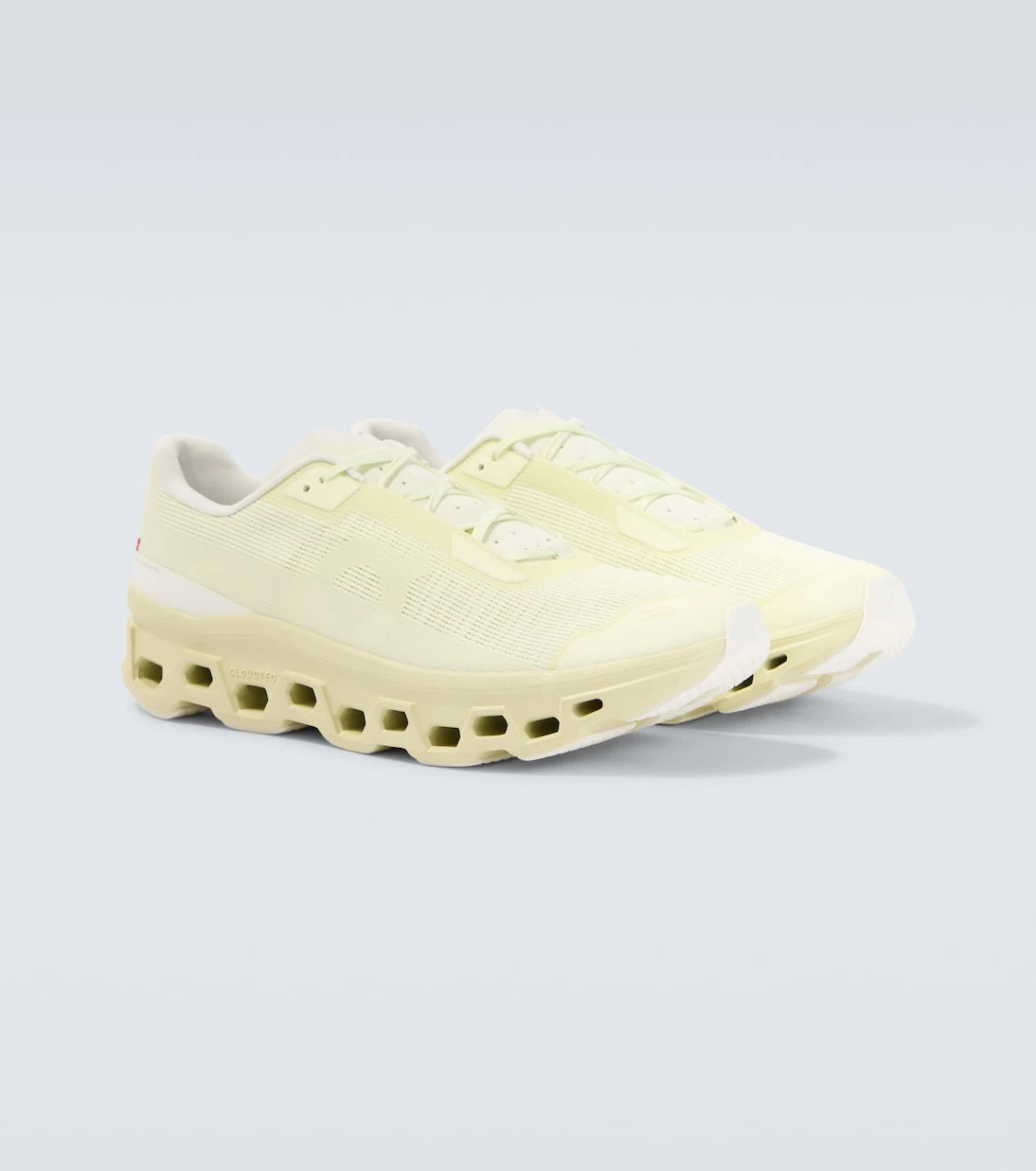 On - Cloudmonster Void running shoes