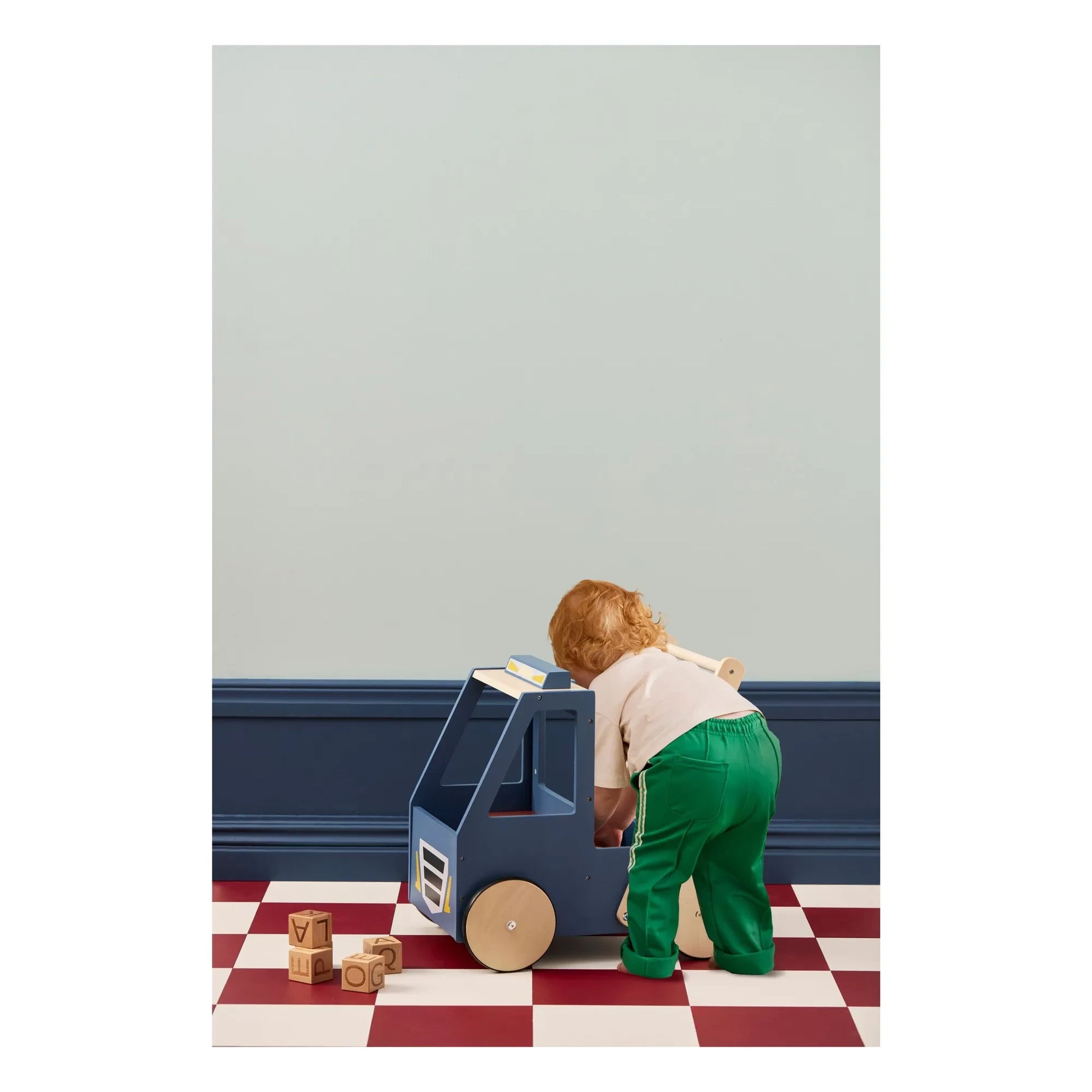 Kid's Concept - Walking truck