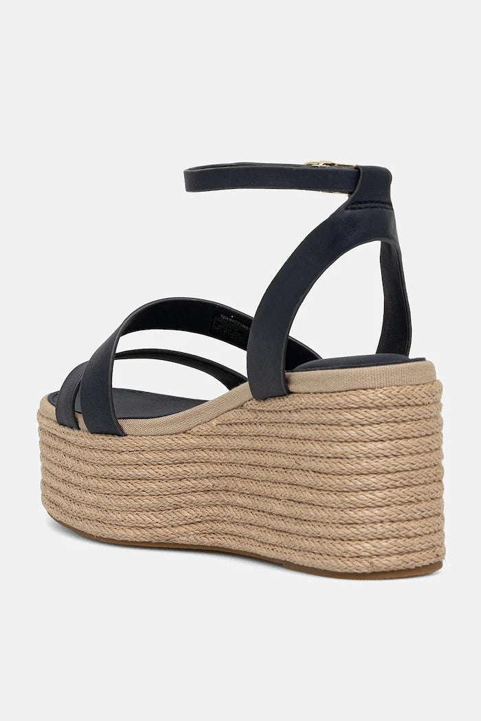 Кожени сандали Tommy Hilfiger ANKLE STRAP LEATHER PLATFORM