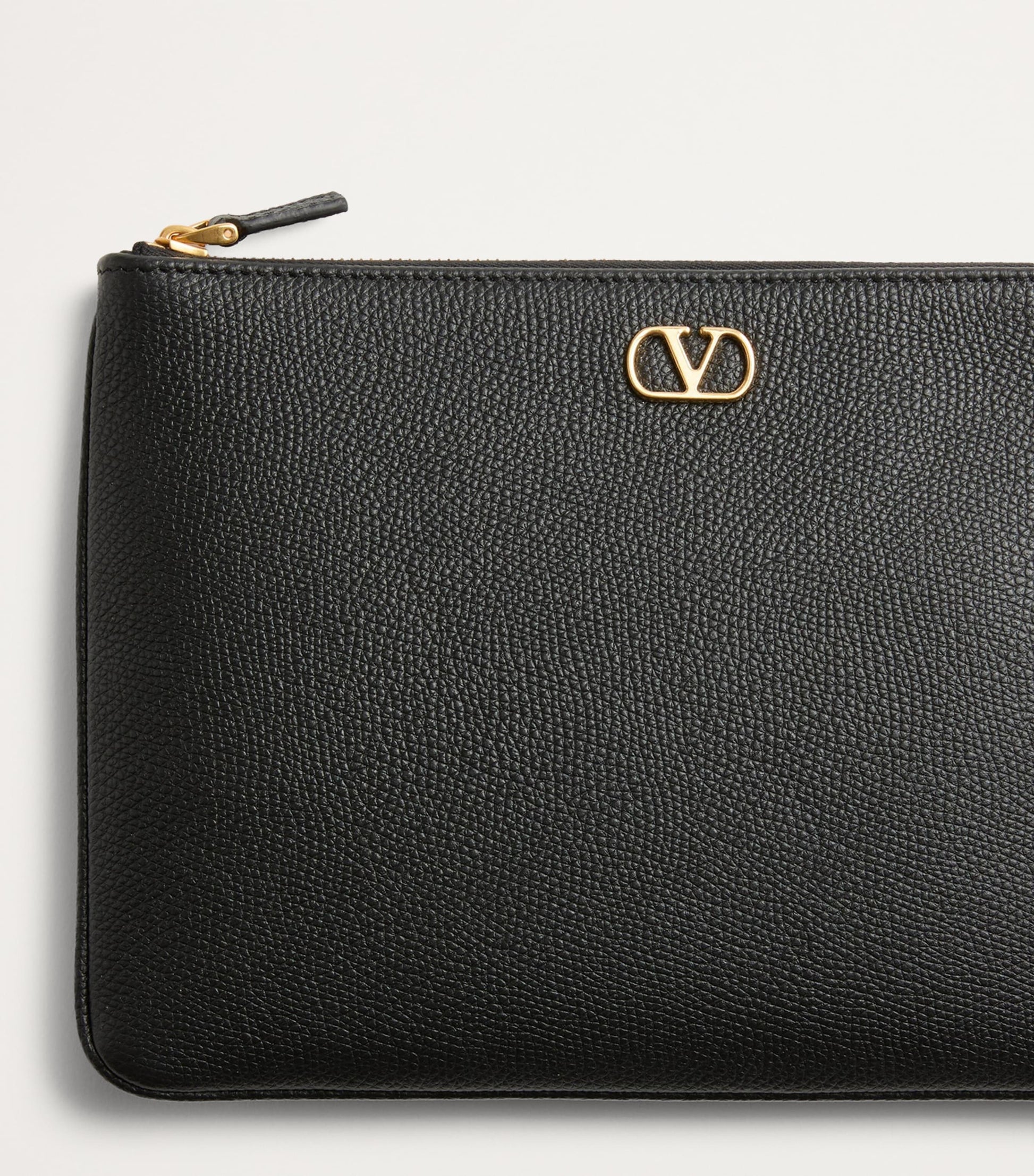 Valentino Garavani Black Medium Leather VLogo Signature Pouch