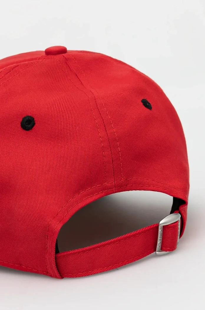 Памучна шапка с козирка New Era NBA SIDE PATCH 9FORTY® CHICAGO BULLS