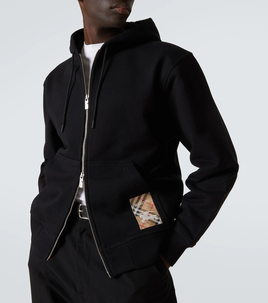 Burberry - سويت شيرت بغطاء رأس من قطن الجيرسي EKD بسحاب