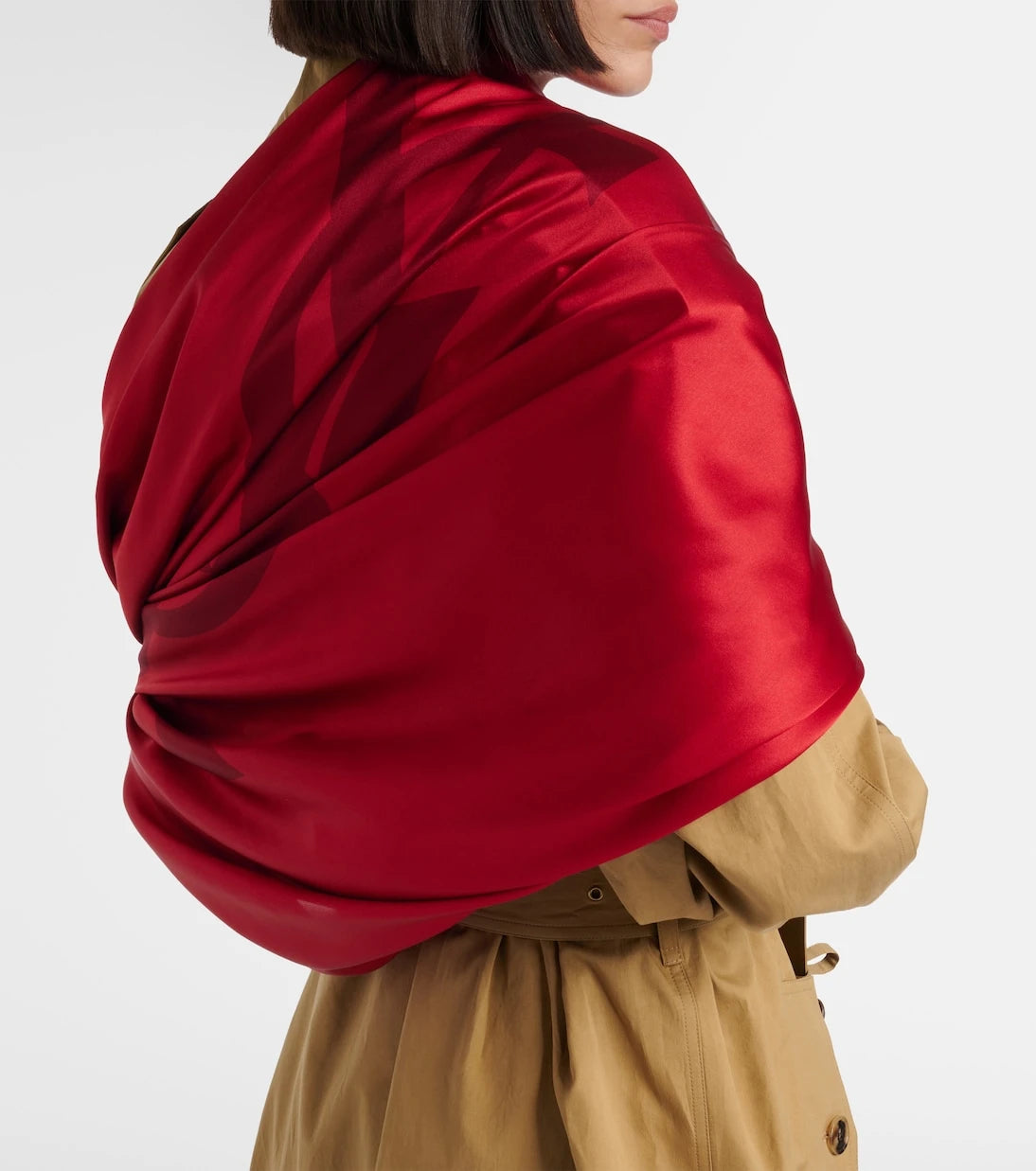 Saint Laurent - bufanda de seda charmeuse estampada de Cassandre