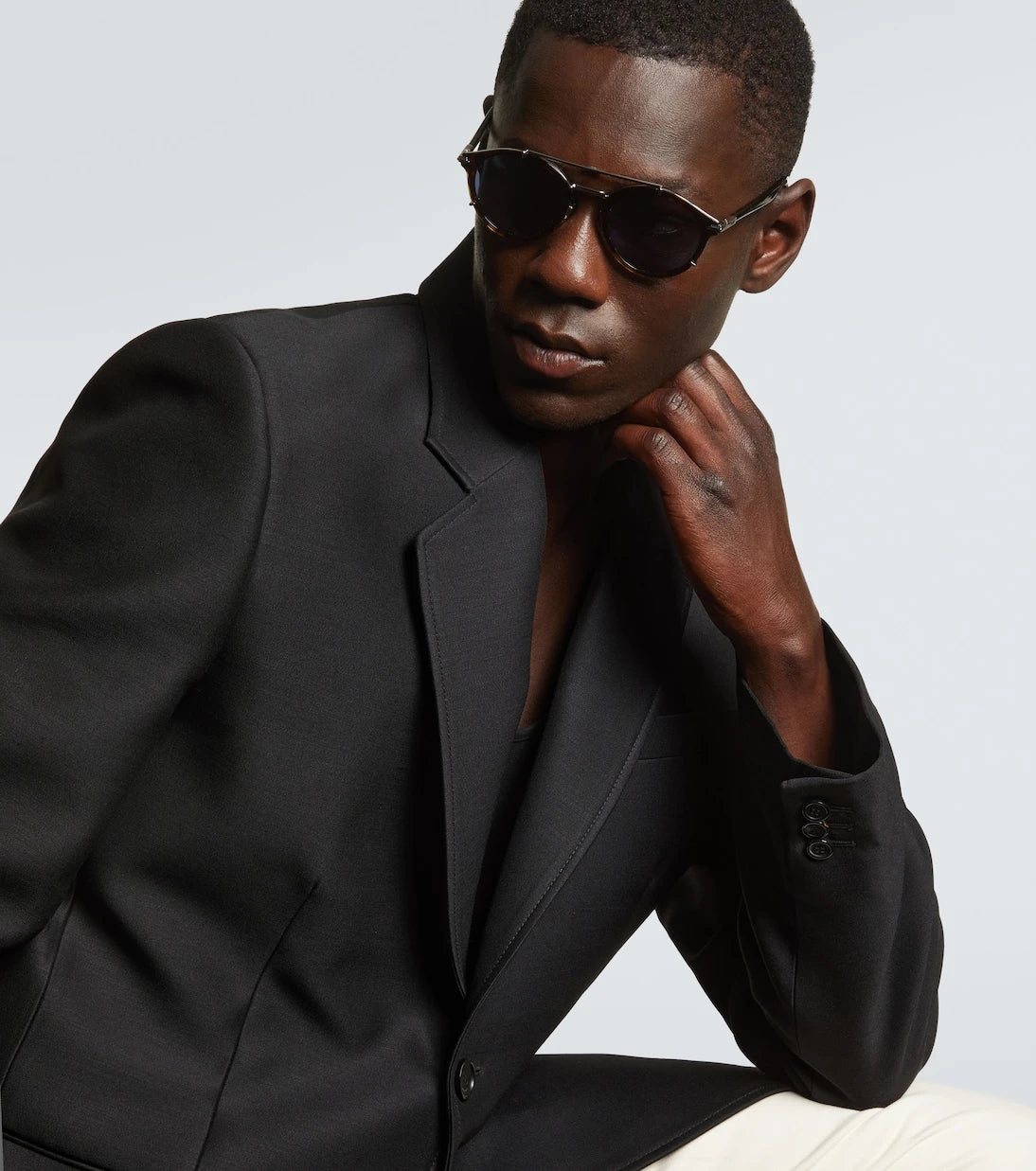 Dior Eyewear - DiorBlackSuit R7U round sunglasses