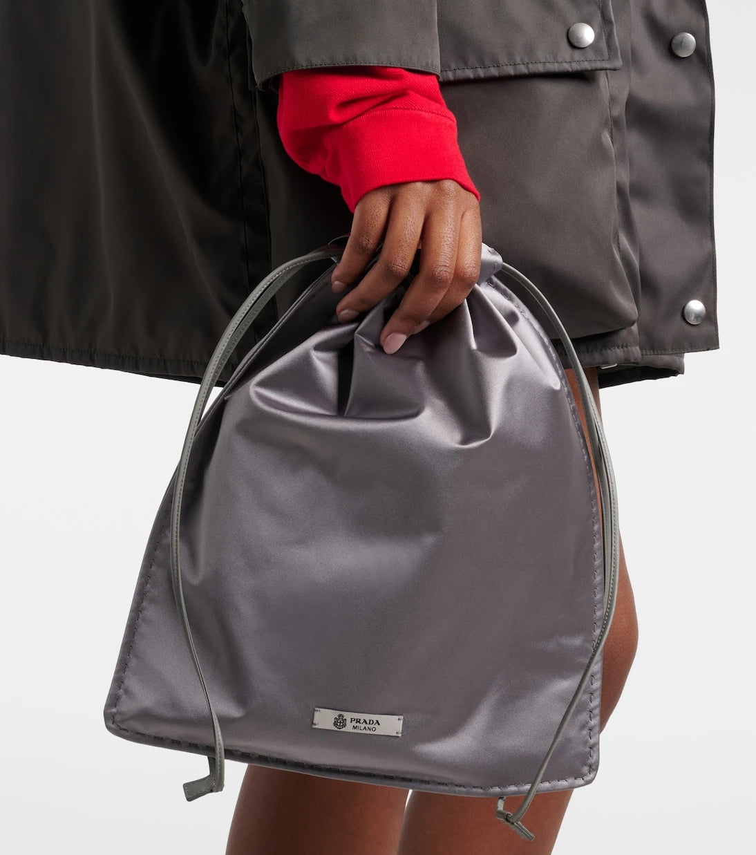 Prada - حقيبة برادا ويش ساتان صغيرة