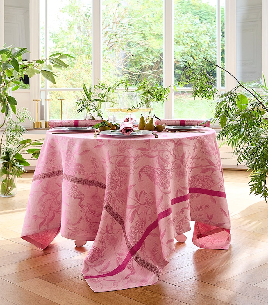 Le Jacquard Français Linen À L’Orangerie Tablecloth (175cm x 320cm)