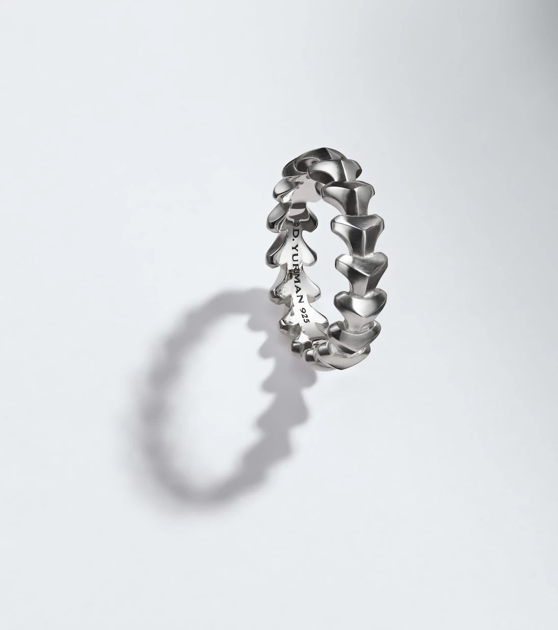 David Yurman - خاتم Armory® من الفضة الإسترلينية