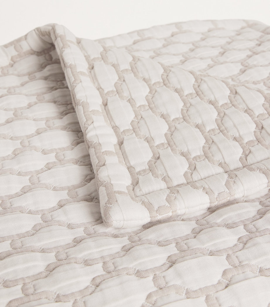 Reversible Riyad Throw (310cm x 150cm)