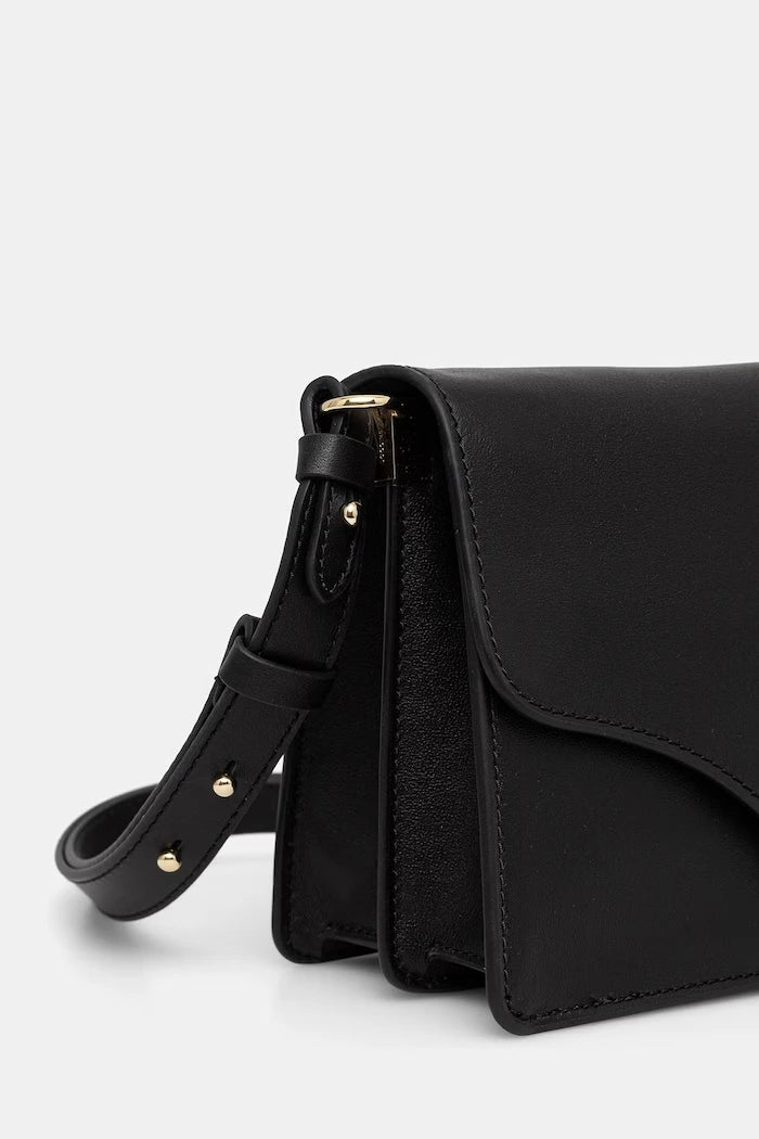 Coccinelle Kadın Deri Crossbody Çanta