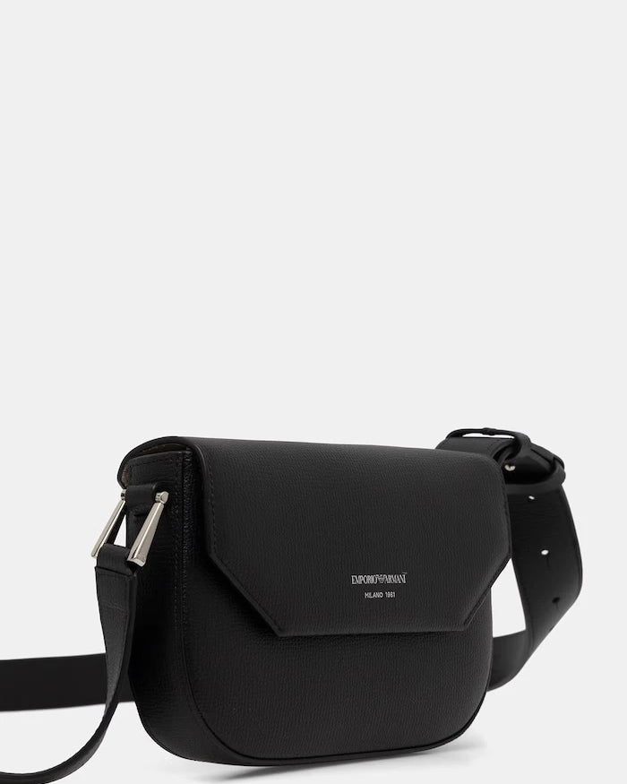 Emporio Armani kadın deri crossbody çanta