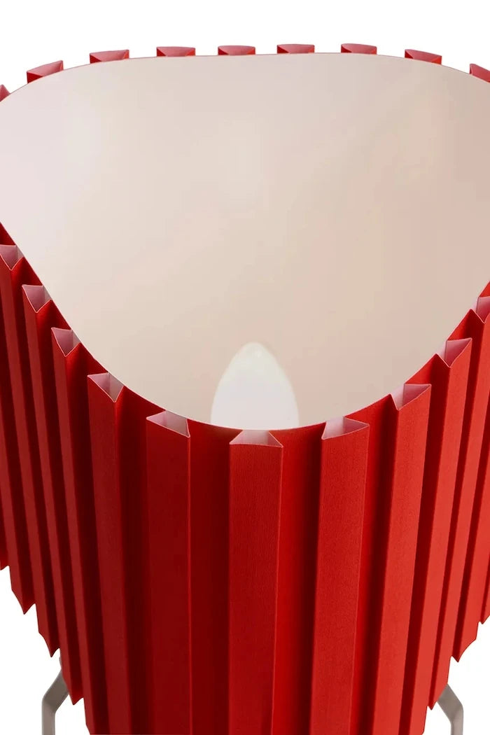 HAY plastik masa lambası 37 x 24 cm