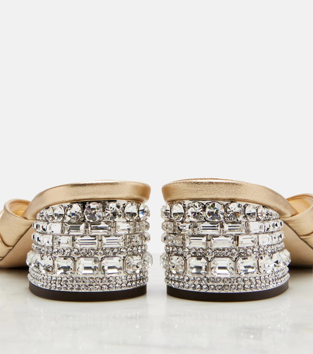 Jimmy Choo - حذاء ميول "مالا" من الجلد الميتاليك المزين