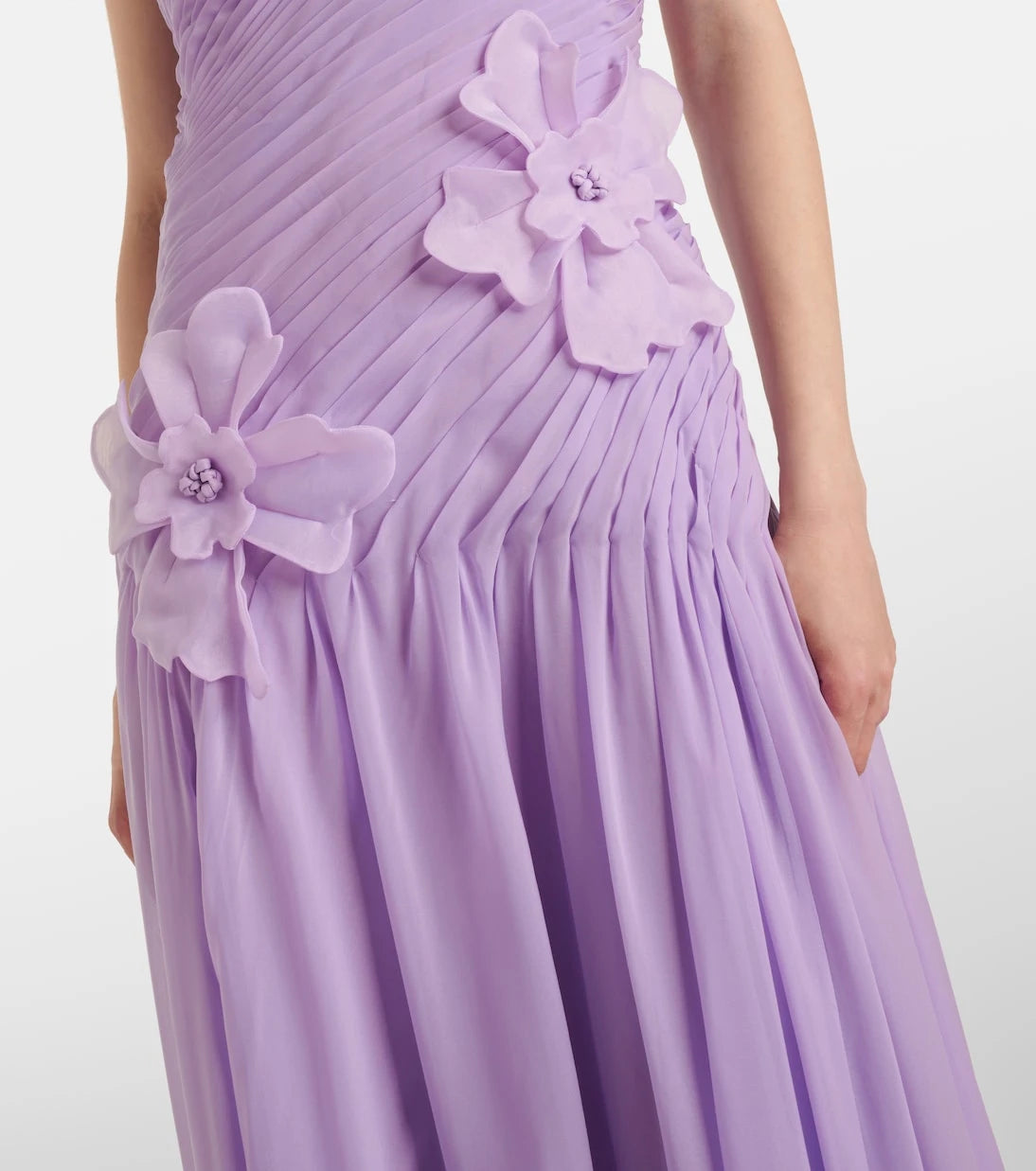 Leo Lin - Amaya floral-appliqué gathered gown