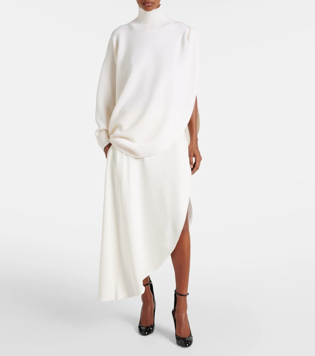 Alaïa - سترة صوف غير متماثلة ذات وشاح