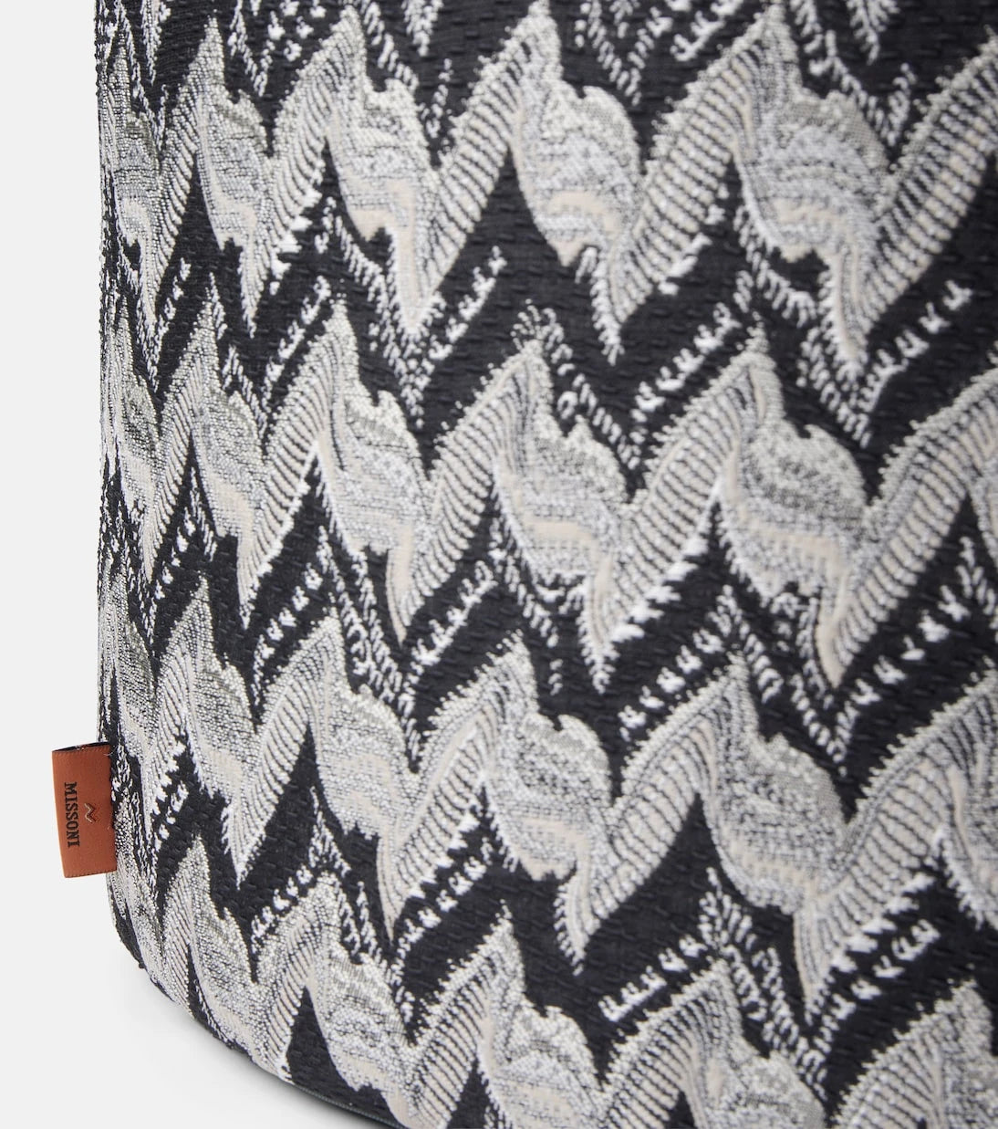 Missoni - Fluidity Zigzag pouf