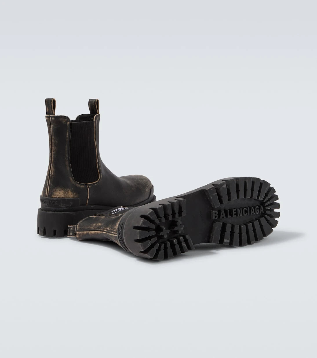 Balenciaga - Strike distressed leather Chelsea boots