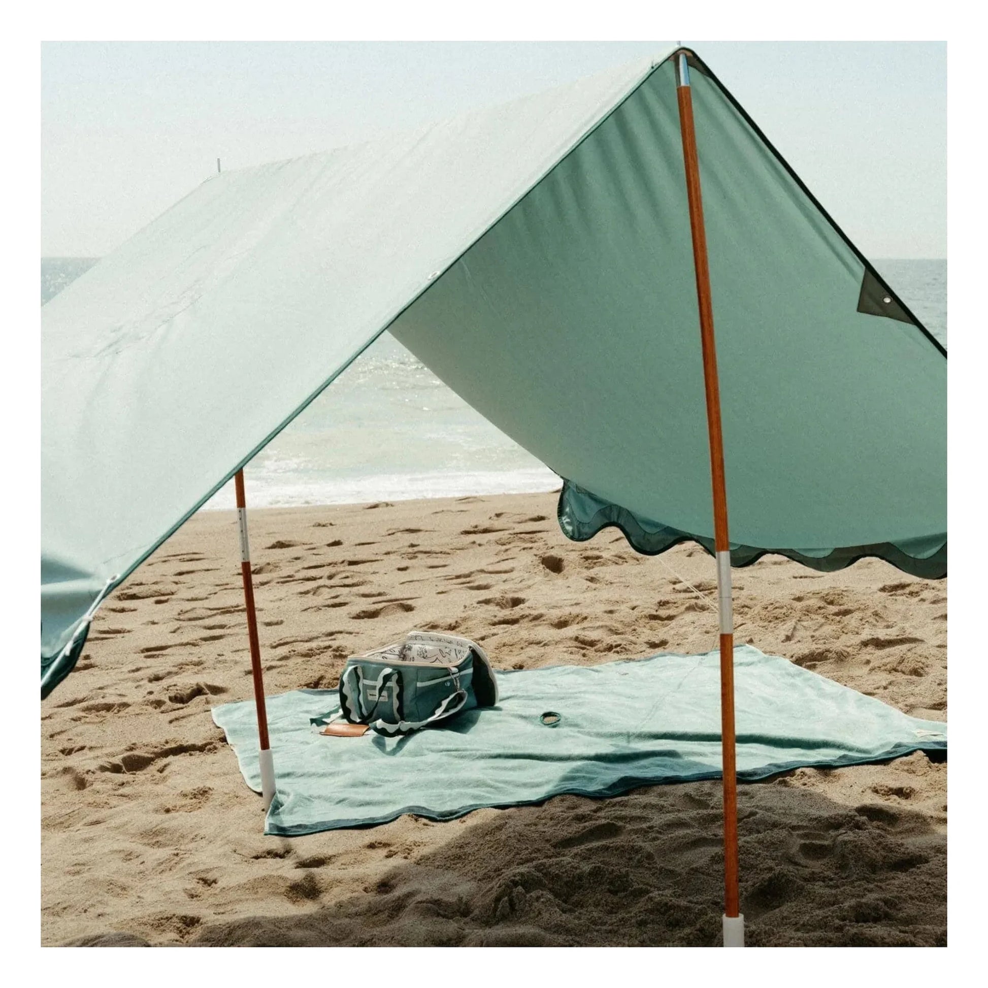 Business & Pleasure Co. - Beach towel with hole | Green