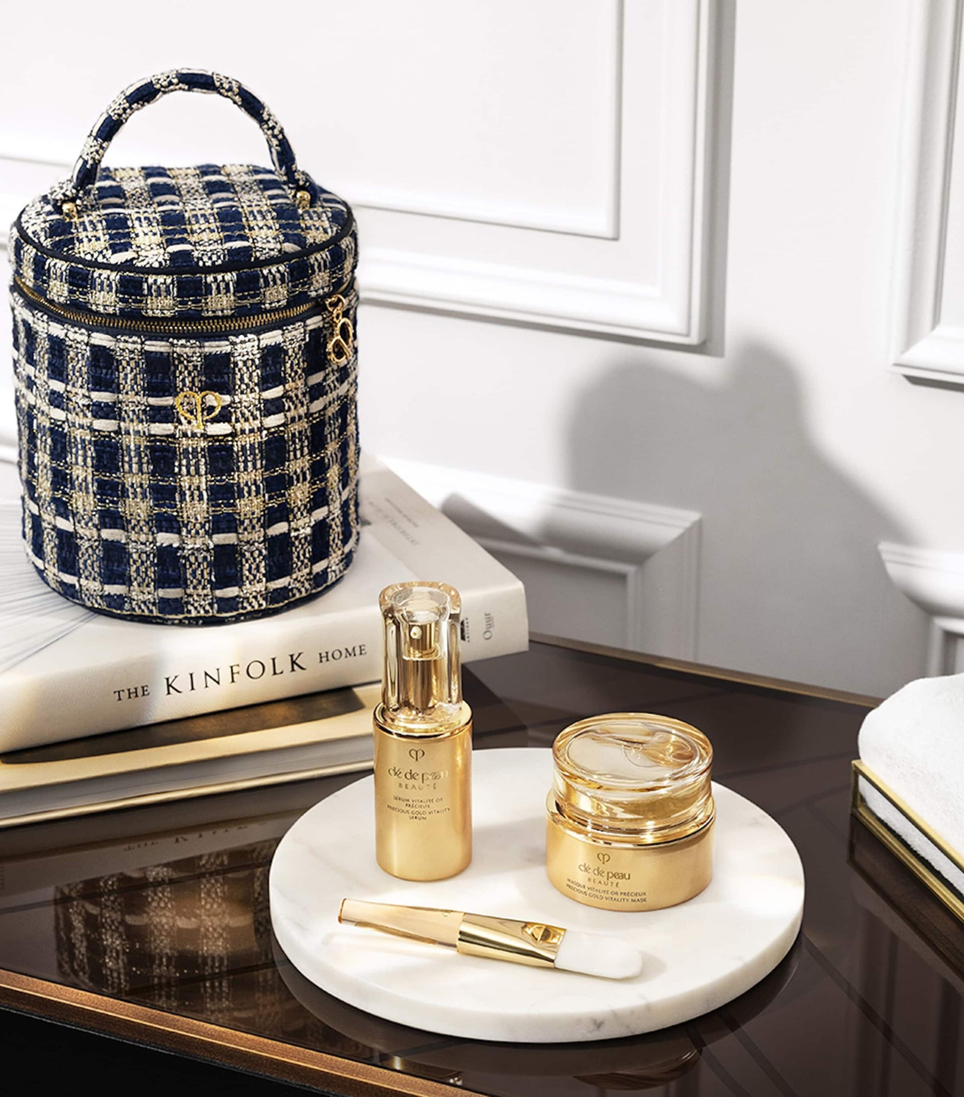 Clé de Peau Beauté Precious Gold Vitality Serum (40ml)