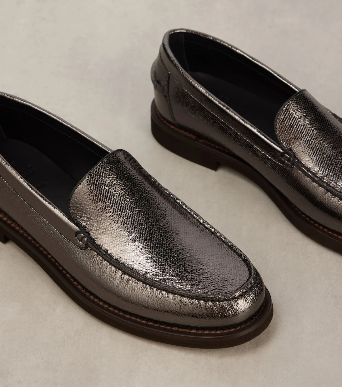 Brunello Cucinelli - Metallic leather loafers